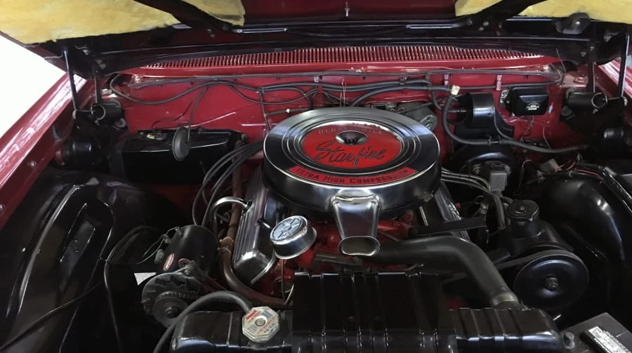 1962 Oldsmobile Starfire - Image 4 of 7