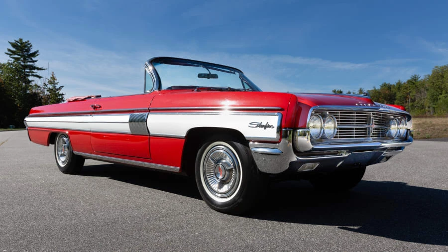 1962 Oldsmobile Starfire - Image 6 of 31