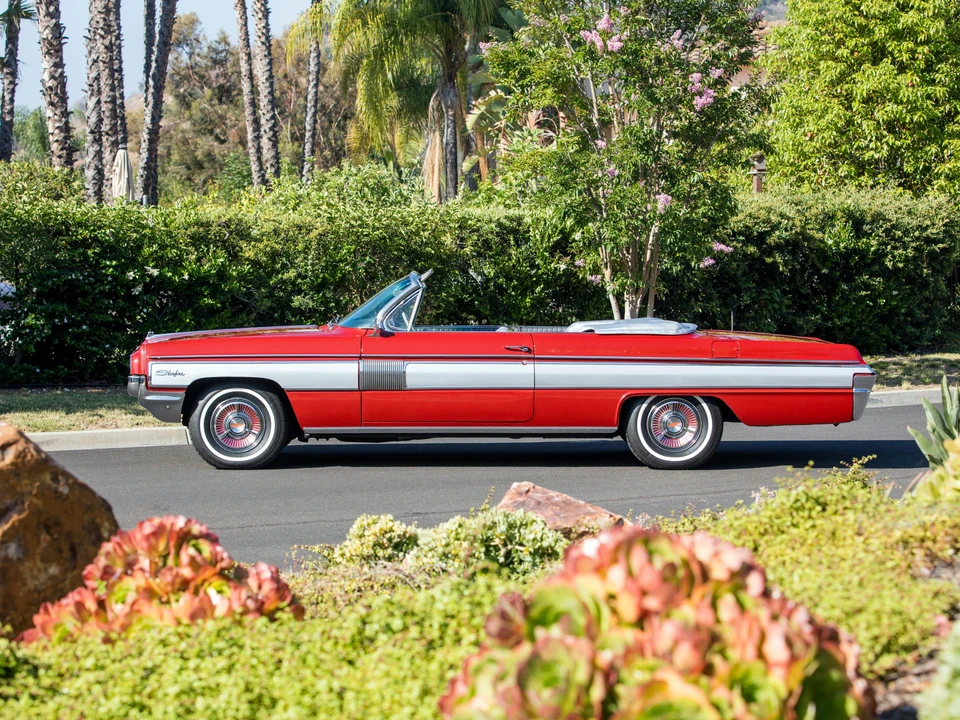 1962 Oldsmobile Starfire - Image 5 of 31