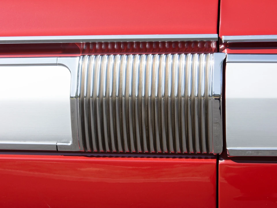1962 Oldsmobile Starfire - Image 30 of 31