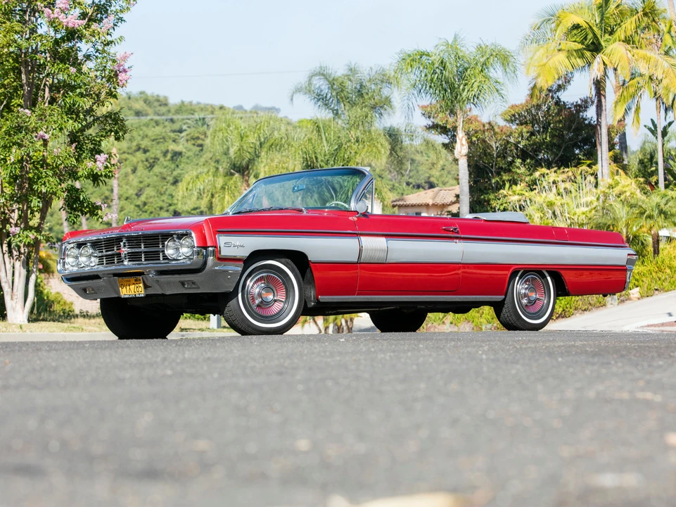 1962 Oldsmobile Starfire - Image 6 of 31