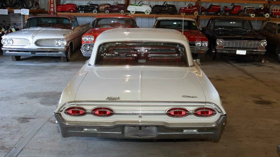 1962 Oldsmobile Starfire - Image 3 of 11