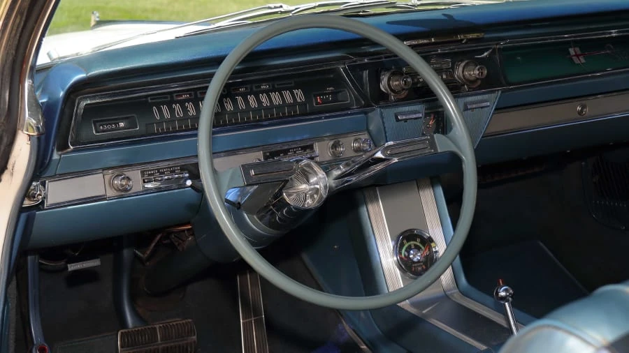 1962 Oldsmobile Starfire - Image 11 of 20