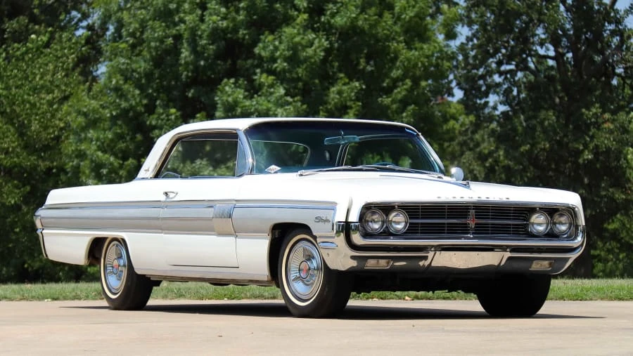 1962 Oldsmobile Starfire - Image 12 of 20