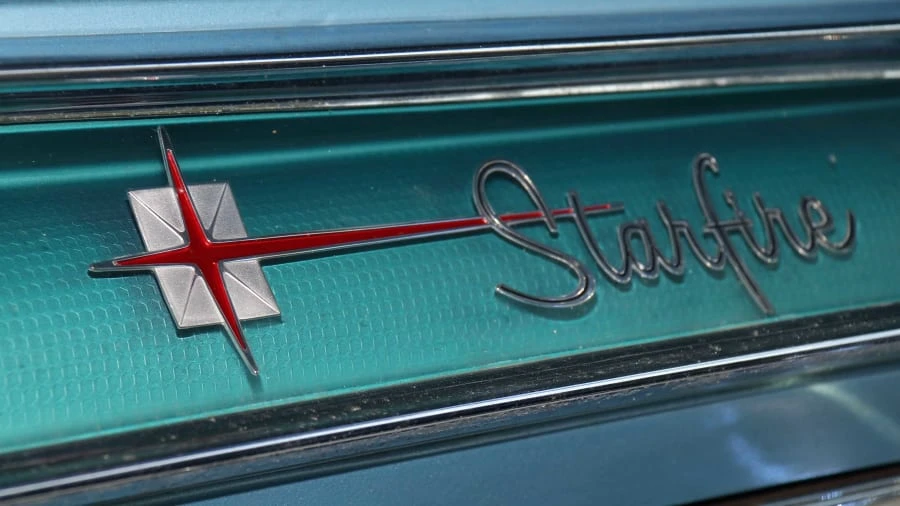 1962 Oldsmobile Starfire - Image 18 of 20