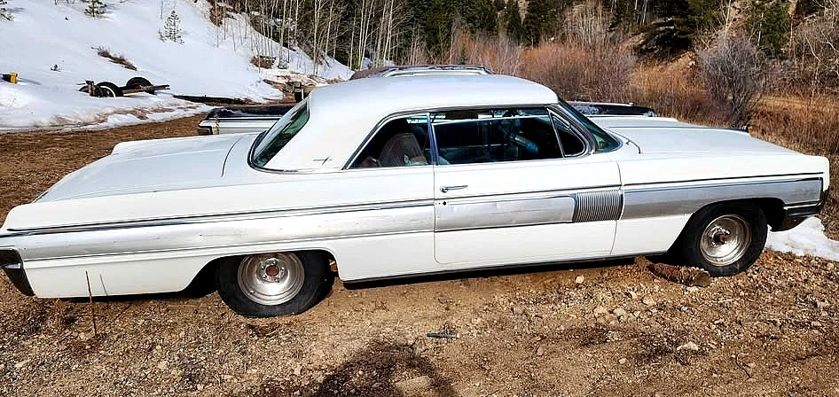 1962 Oldsmobile Starfire - Image 3 of 8
