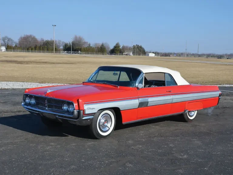1962 Oldsmobile Starfire - Image 2 of 2