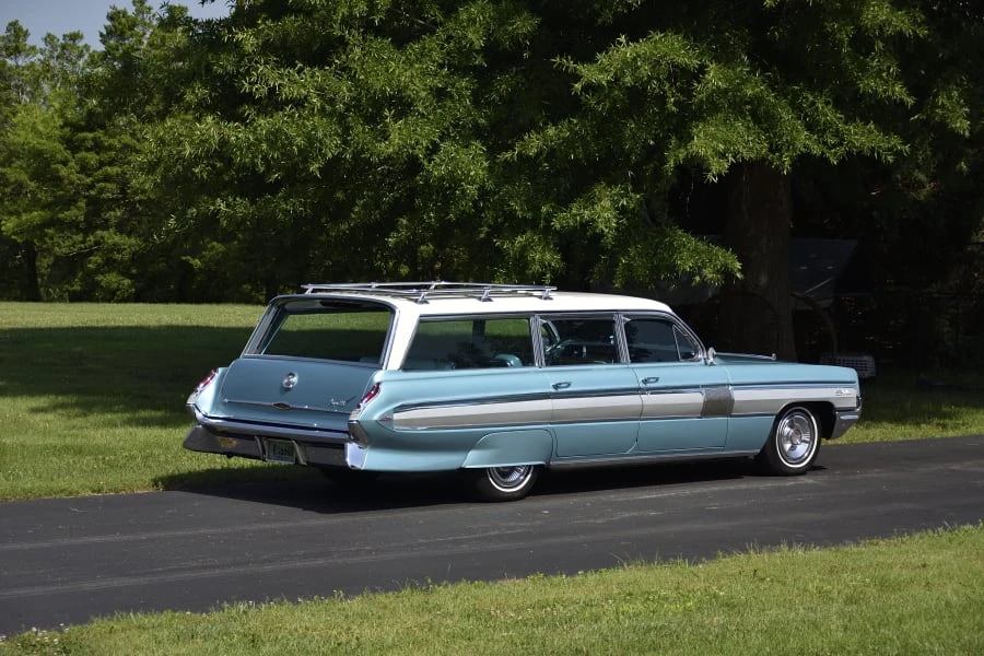 1962 Oldsmobile 88 - Image 3 of 31