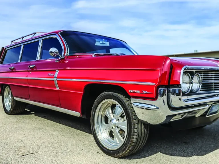 1962 Oldsmobile Starfire - Image 2 of 2