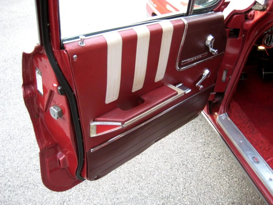 1962 Oldsmobile 88 - Image 2 of 10