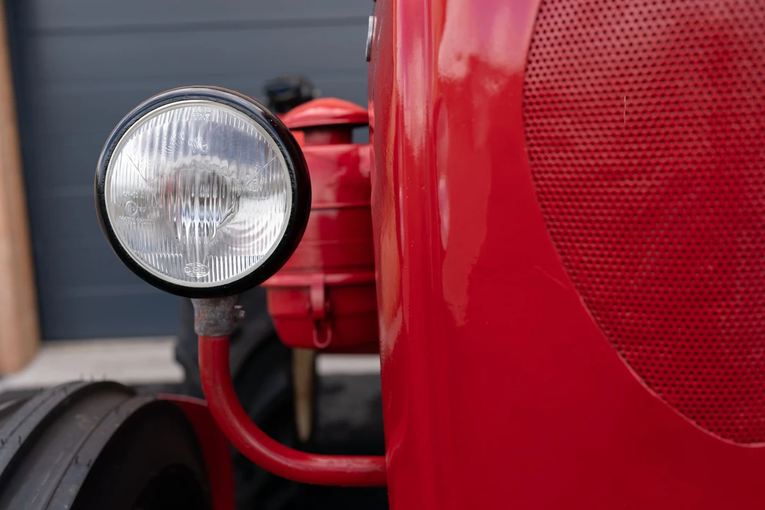 1962 Porsche Tractors - Image 20 of 31