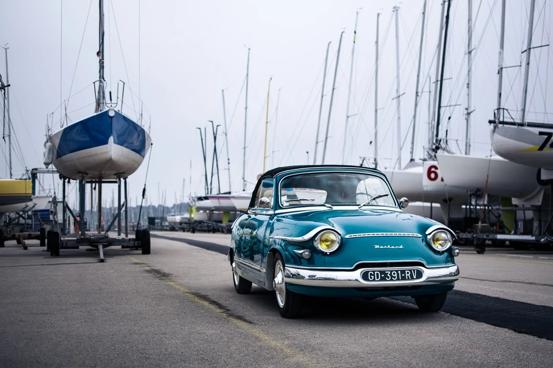 1962 Panhard - Image 7 of 30