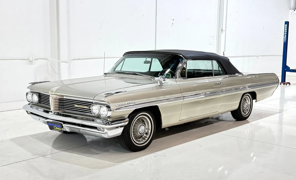 1962 Pontiac Bonneville 2nd Gen - Image 2 of 18
