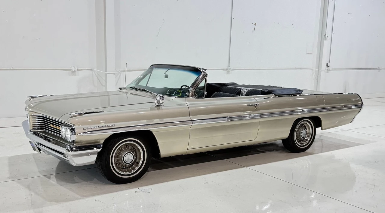 1962 Pontiac Bonneville 2nd Gen - Image 10 of 18