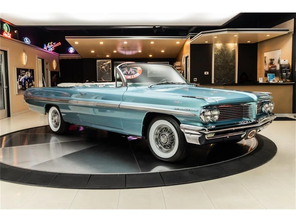 1962 Pontiac Bonneville 2nd Gen - Image 11 of 31