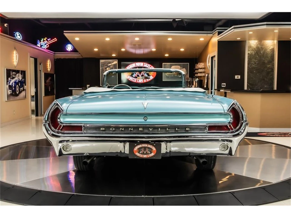 1962 Pontiac Bonneville 2nd Gen - Image 16 of 31