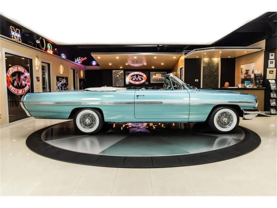 1962 Pontiac Bonneville 2nd Gen - Image 13 of 31
