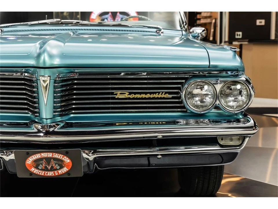 1962 Pontiac Bonneville 2nd Gen - Image 30 of 31