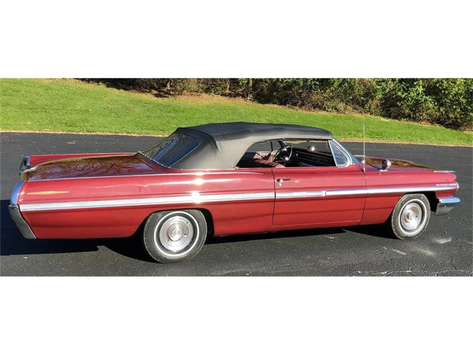 1962 Pontiac Bonneville 2nd Gen - Image 19 of 31