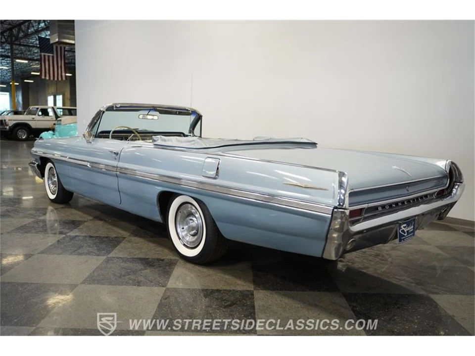 1962 Pontiac Bonneville 2nd Gen - Image 10 of 31