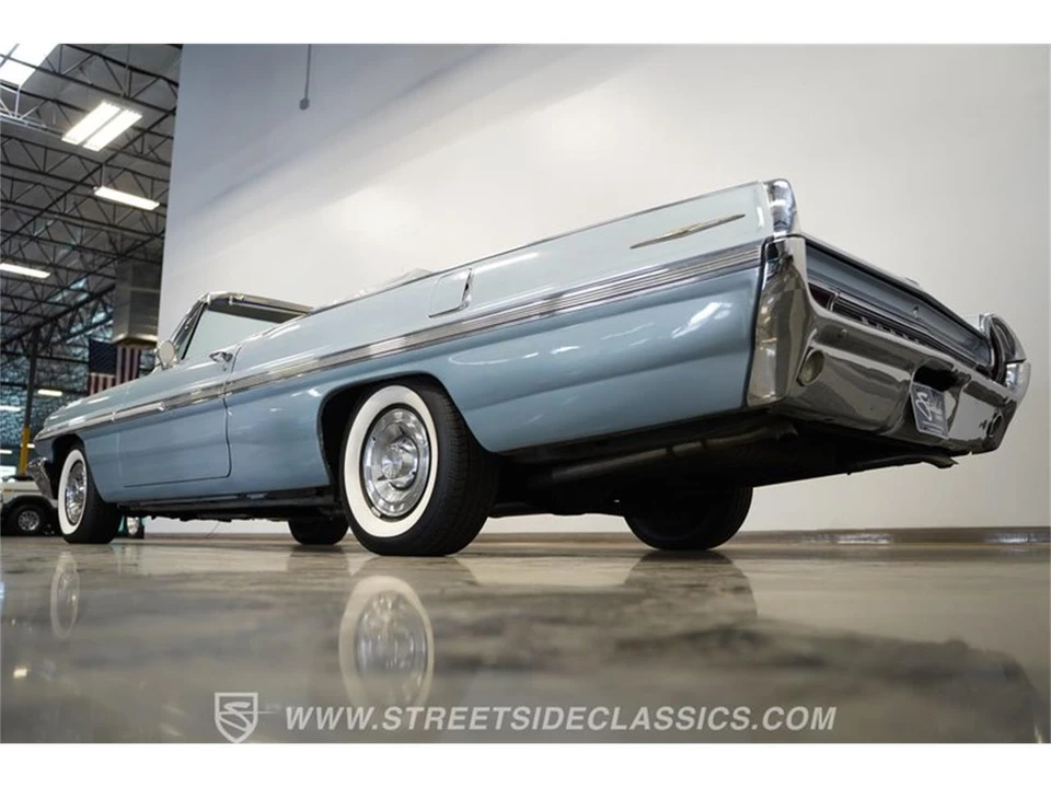 1962 Pontiac Bonneville 2nd Gen - Image 25 of 31
