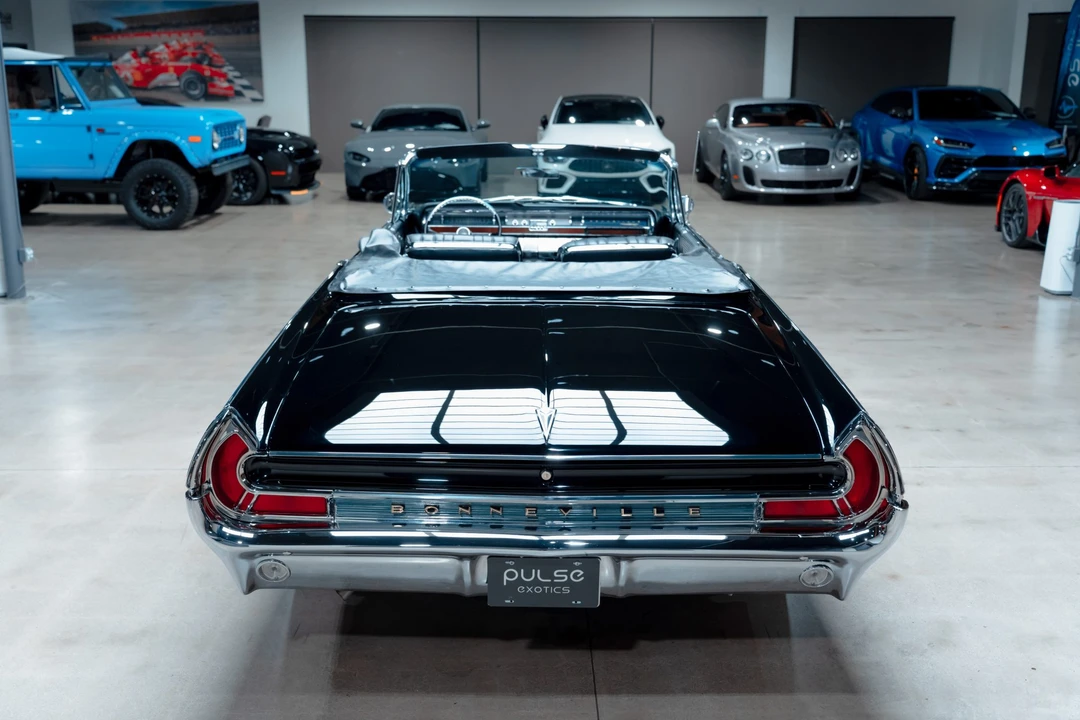 1962 Pontiac Bonneville 2nd Gen - Image 20 of 31