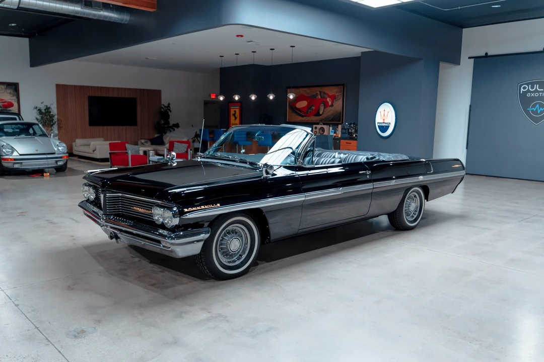 1962 Pontiac Bonneville 2nd Gen - Image 3 of 31