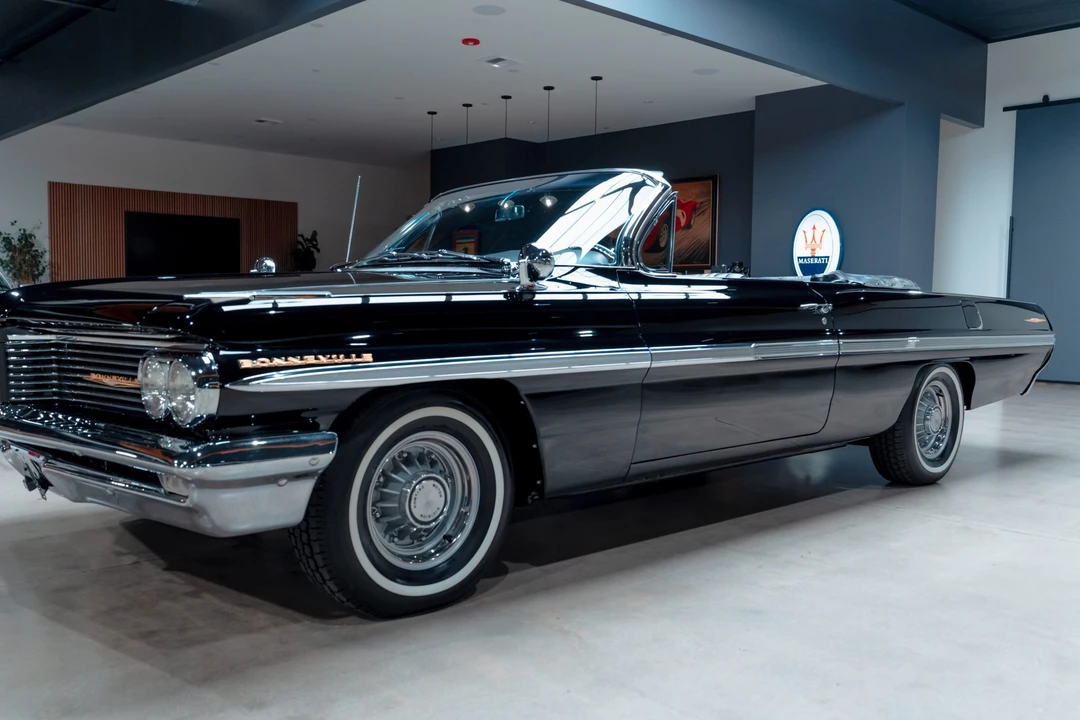 1962 Pontiac Bonneville 2nd Gen - Image 28 of 31