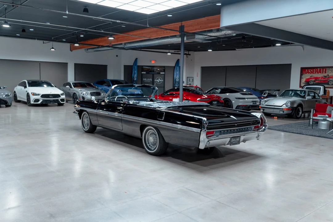 1962 Pontiac Bonneville 2nd Gen - Image 23 of 31