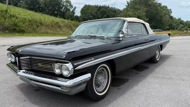 1962 Pontiac Bonneville Convertible