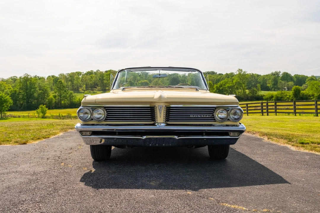 1962 Pontiac Bonneville 2nd Gen - Image 3 of 31
