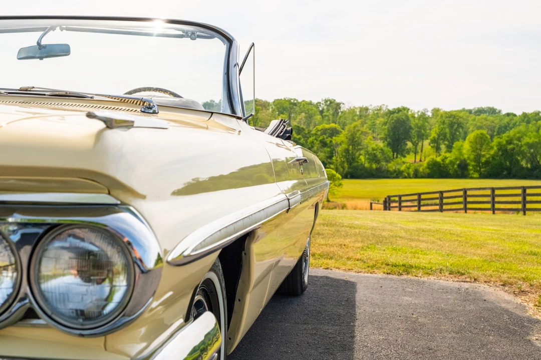 1962 Pontiac Bonneville 2nd Gen - Image 22 of 31