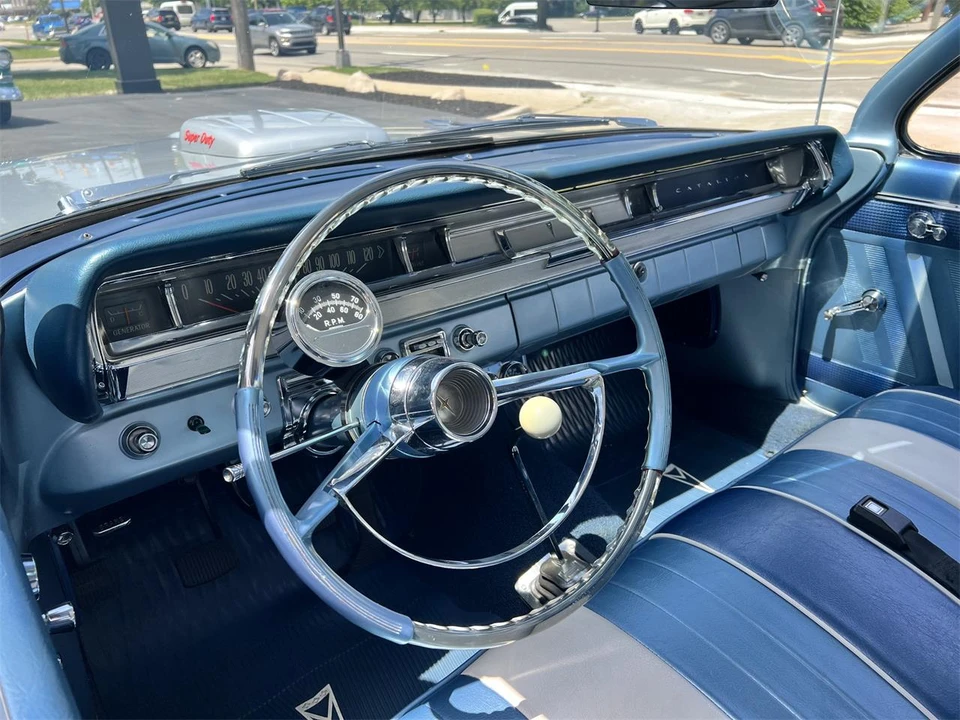 1962 Pontiac Catalina 3rd Gen - Image 10 of 30