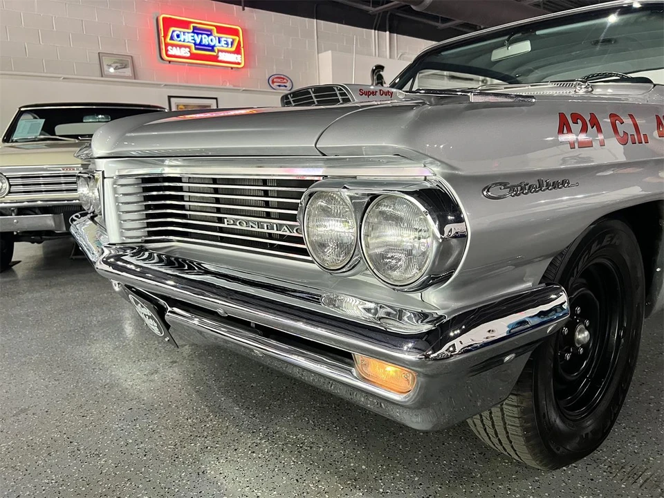 1962 Pontiac Catalina 3rd Gen - Image 25 of 30