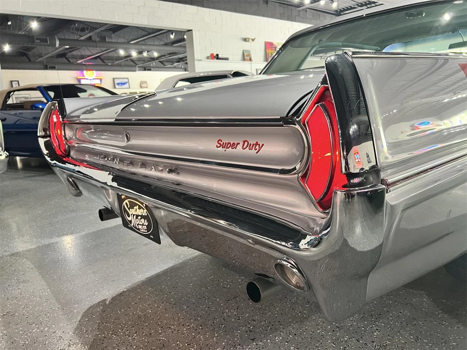 1962 Pontiac Catalina 3rd Gen - Image 26 of 30