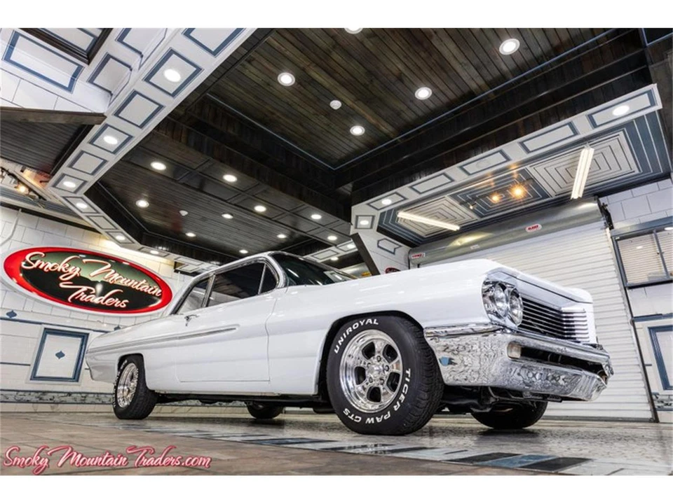 1962 Pontiac Catalina 3rd Gen - Image 21 of 31