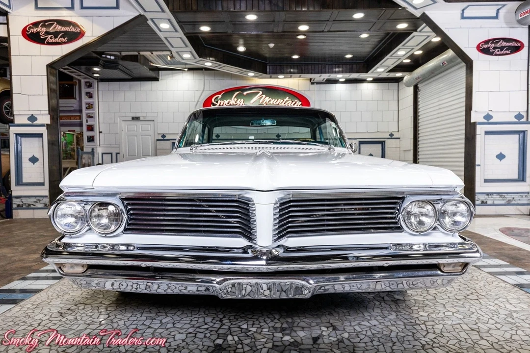 1962 Pontiac Catalina 3rd Gen - Image 10 of 31
