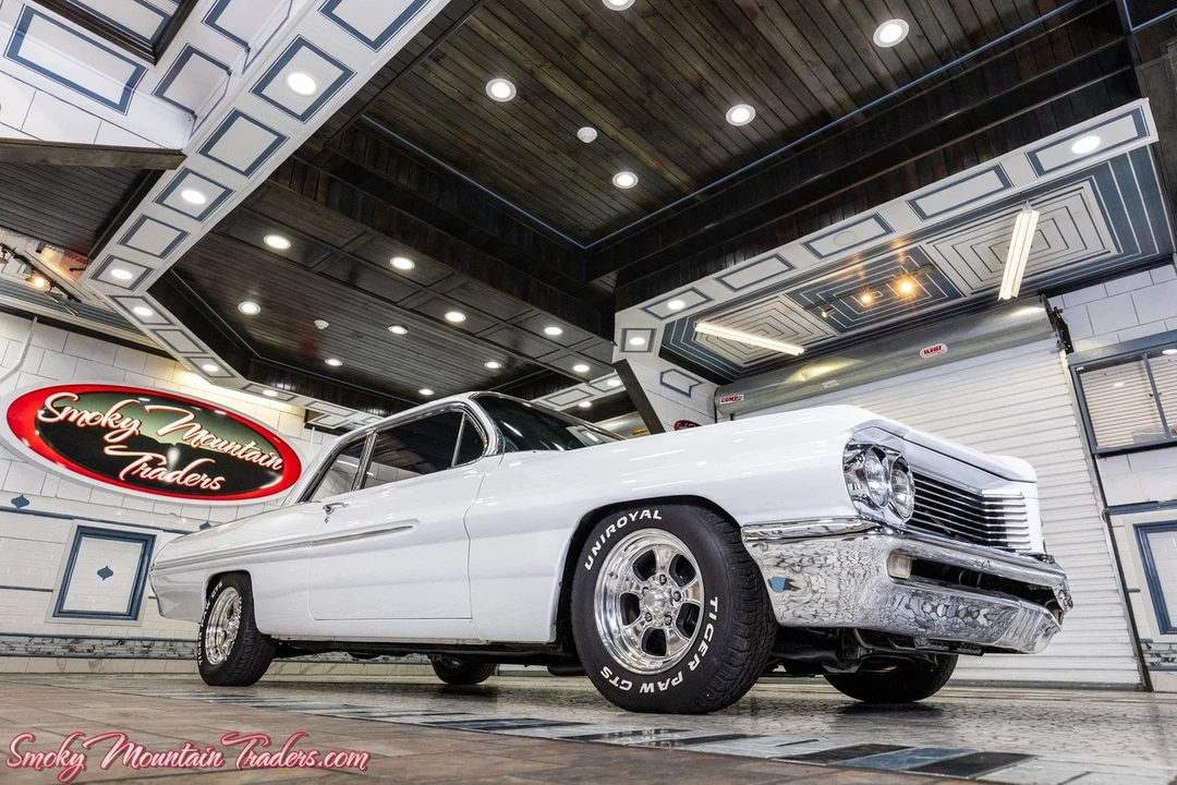 1962 Pontiac Catalina 3rd Gen - Image 21 of 31