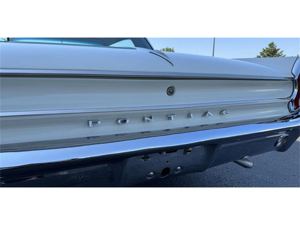 1962 Pontiac Catalina 3rd Gen - Image 13 of 31