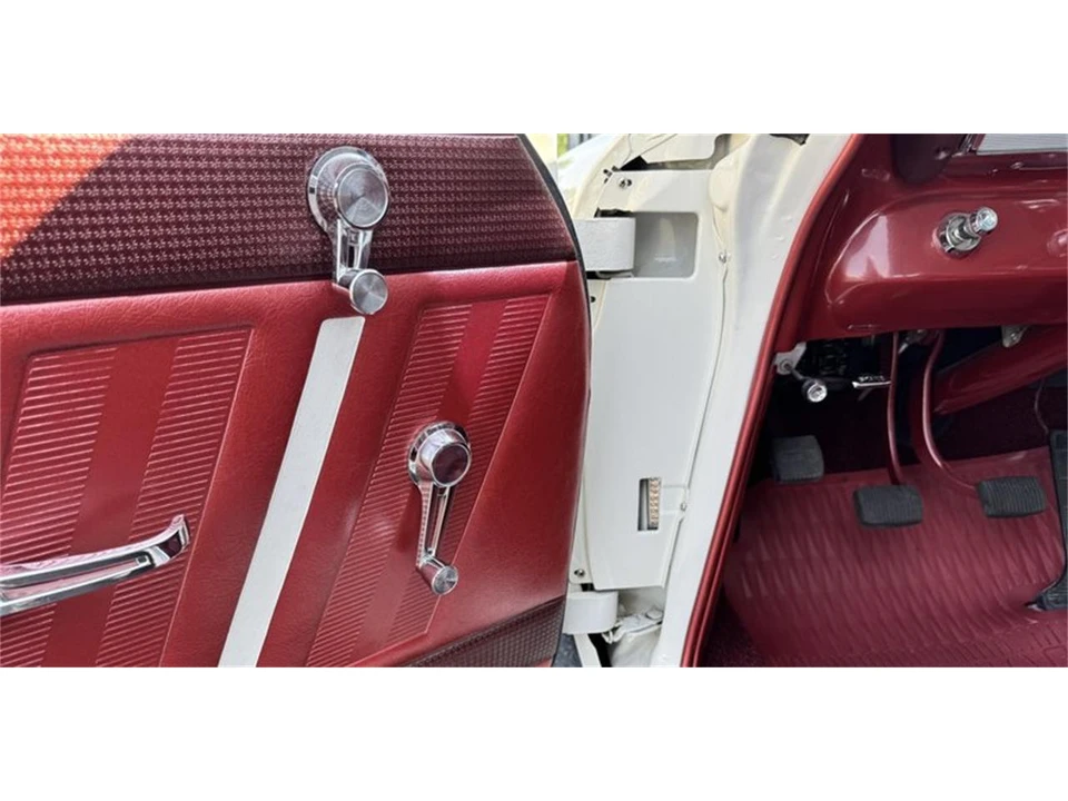 1962 Pontiac Catalina 3rd Gen - Image 31 of 31