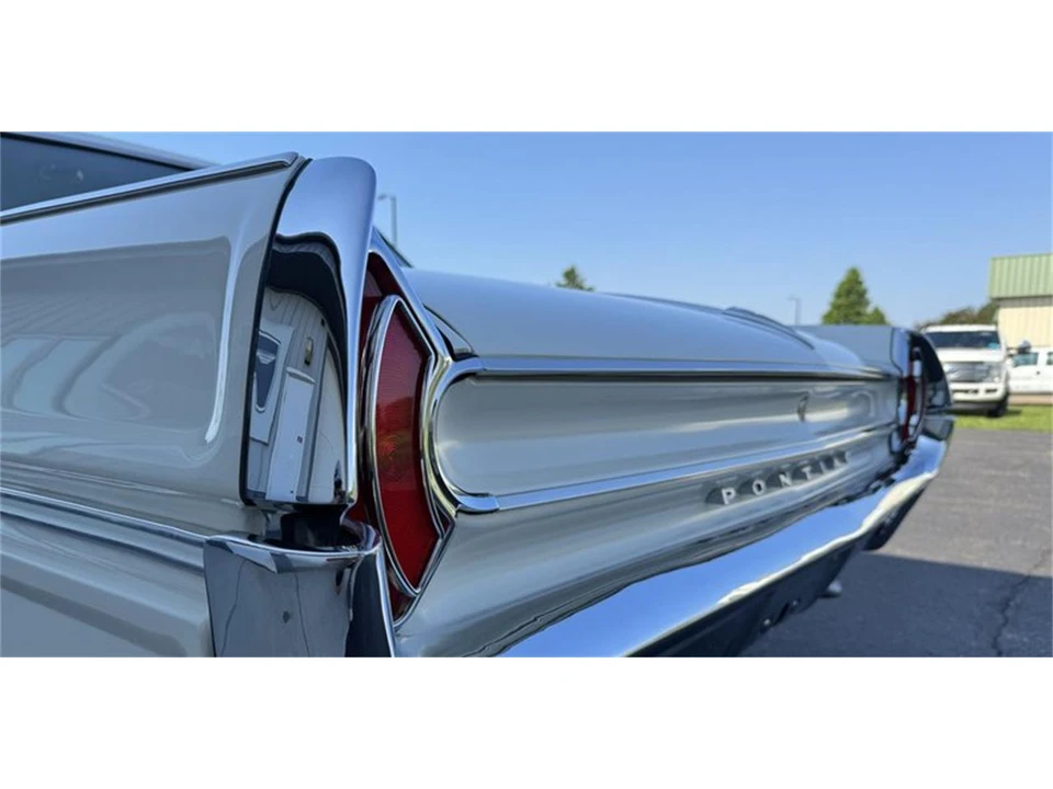 1962 Pontiac Catalina 3rd Gen - Image 12 of 31