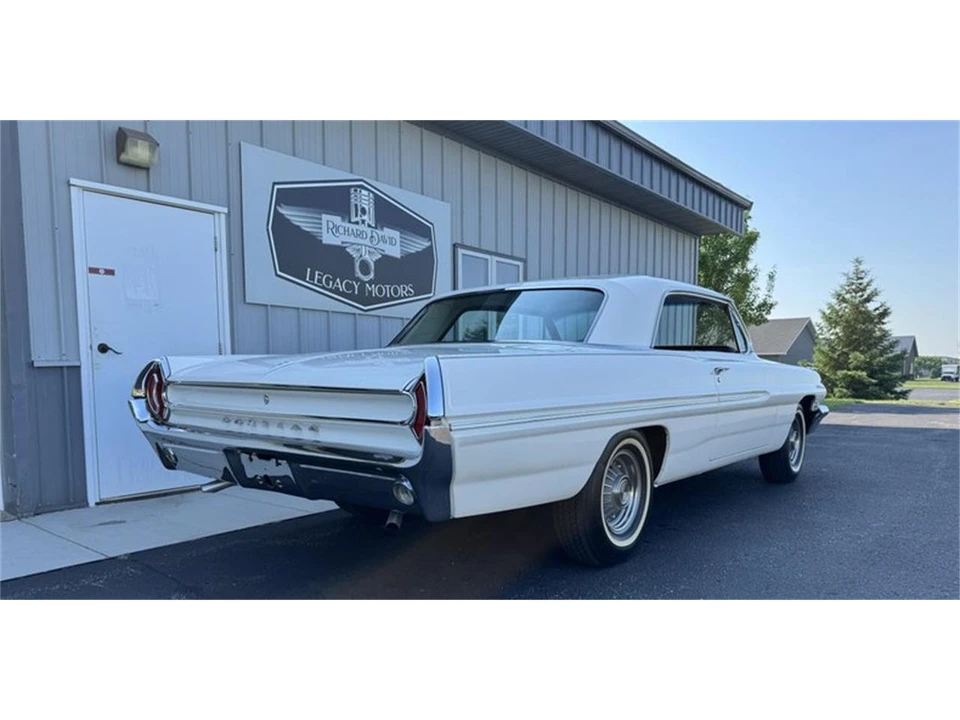 1962 Pontiac Catalina 3rd Gen - Image 7 of 31