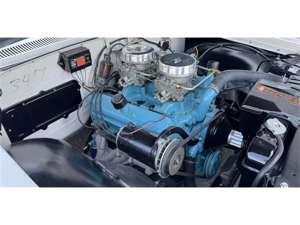 1962 Pontiac Catalina 3rd Gen - Image 22 of 31