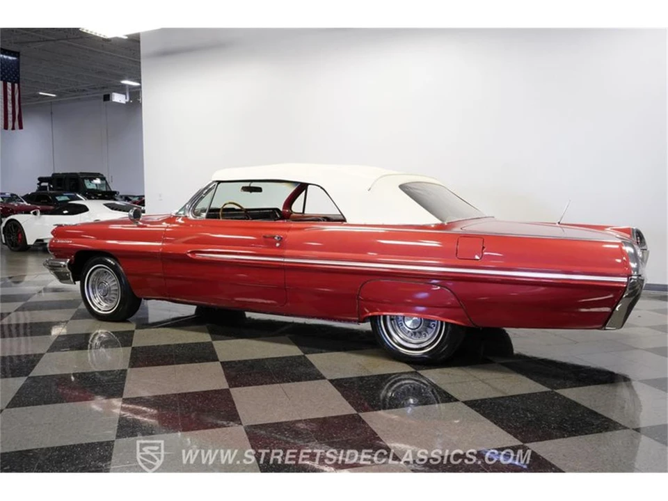 1962 Pontiac Catalina 3rd Gen - Image 7 of 31