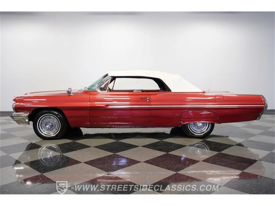 1962 Pontiac Catalina 3rd Gen - Image 6 of 31
