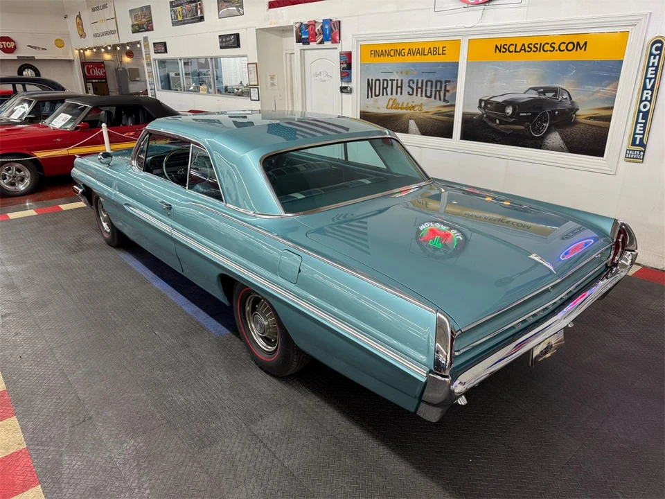 1962 Pontiac Catalina 3rd Gen - Image 4 of 31