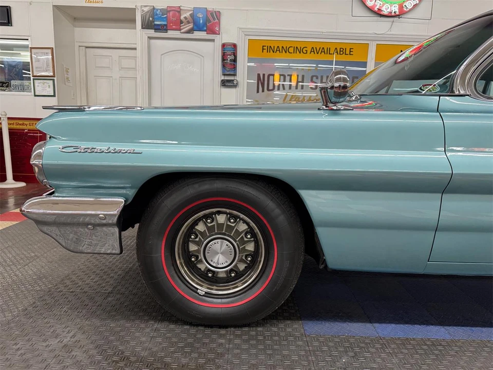 1962 Pontiac Catalina 3rd Gen - Image 20 of 31