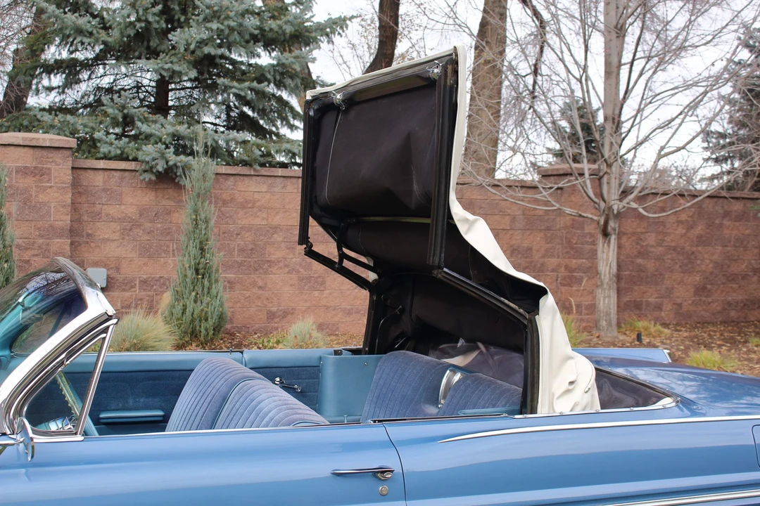 1962 Pontiac Catalina 3rd Gen - Image 25 of 31