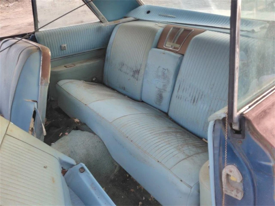 1962 Pontiac Grand Prix 1st Gen - Image 10 of 22