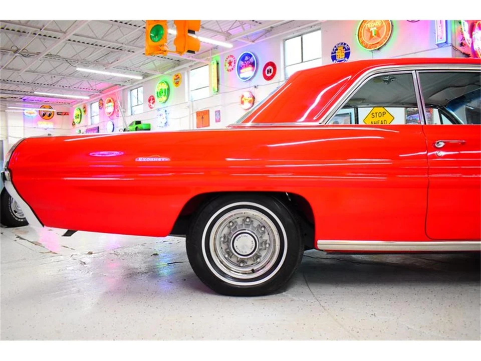 1962 Pontiac Grand Prix 1st Gen - Image 7 of 31